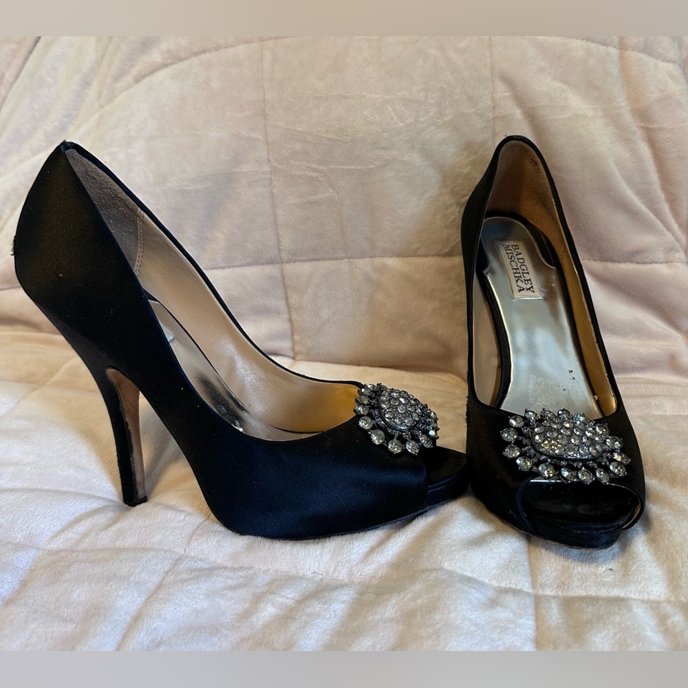 COPY - Badgley Mischka black satin heels